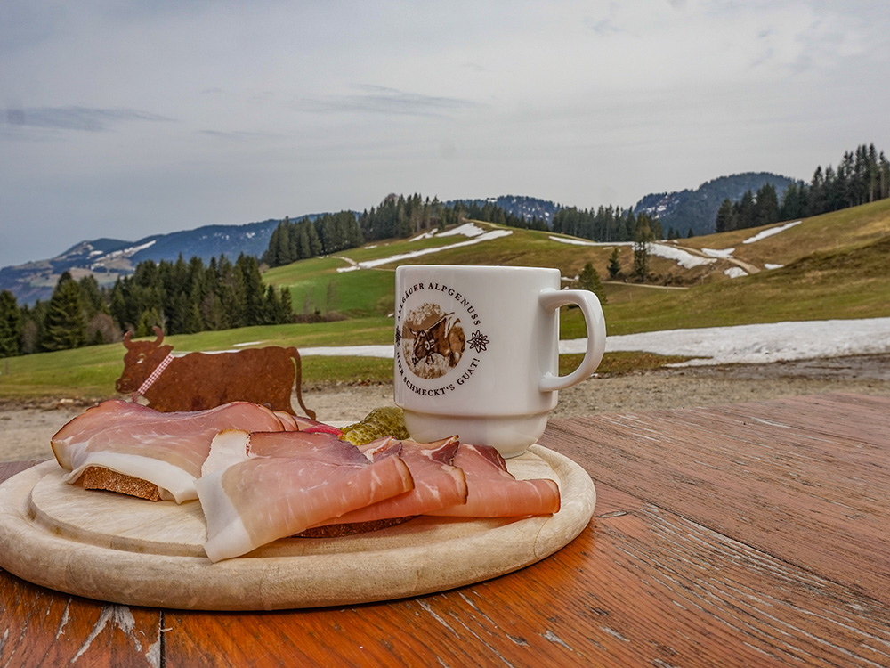 Hündle Wanderung Frau Bergschön